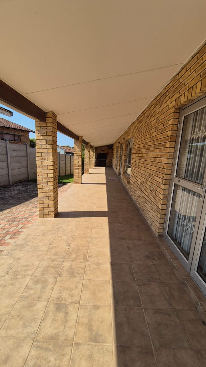 2 Bedroom Property for Sale in Aston Bay Eastern Cape